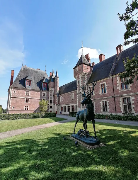 Cour intérieure du Château-Musée de Gien