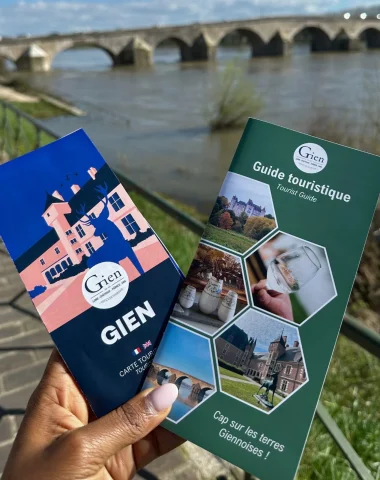 Guide et Carte touristique